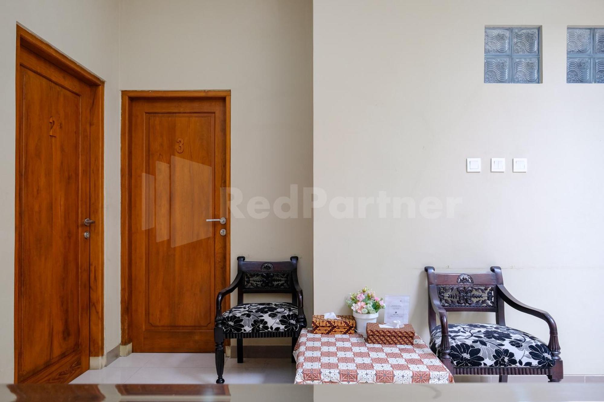 Grha Minggiran Mitra Reddoorz Hotel